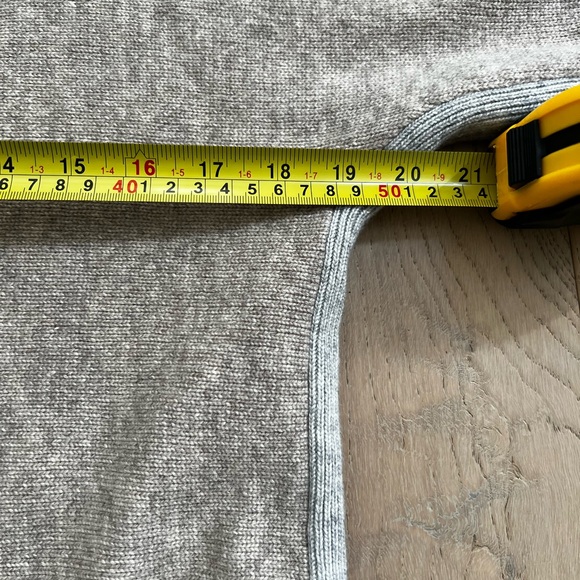 Cassis Taupe/Gray Wool Blend Sweater 36 - Picture 7 of 7